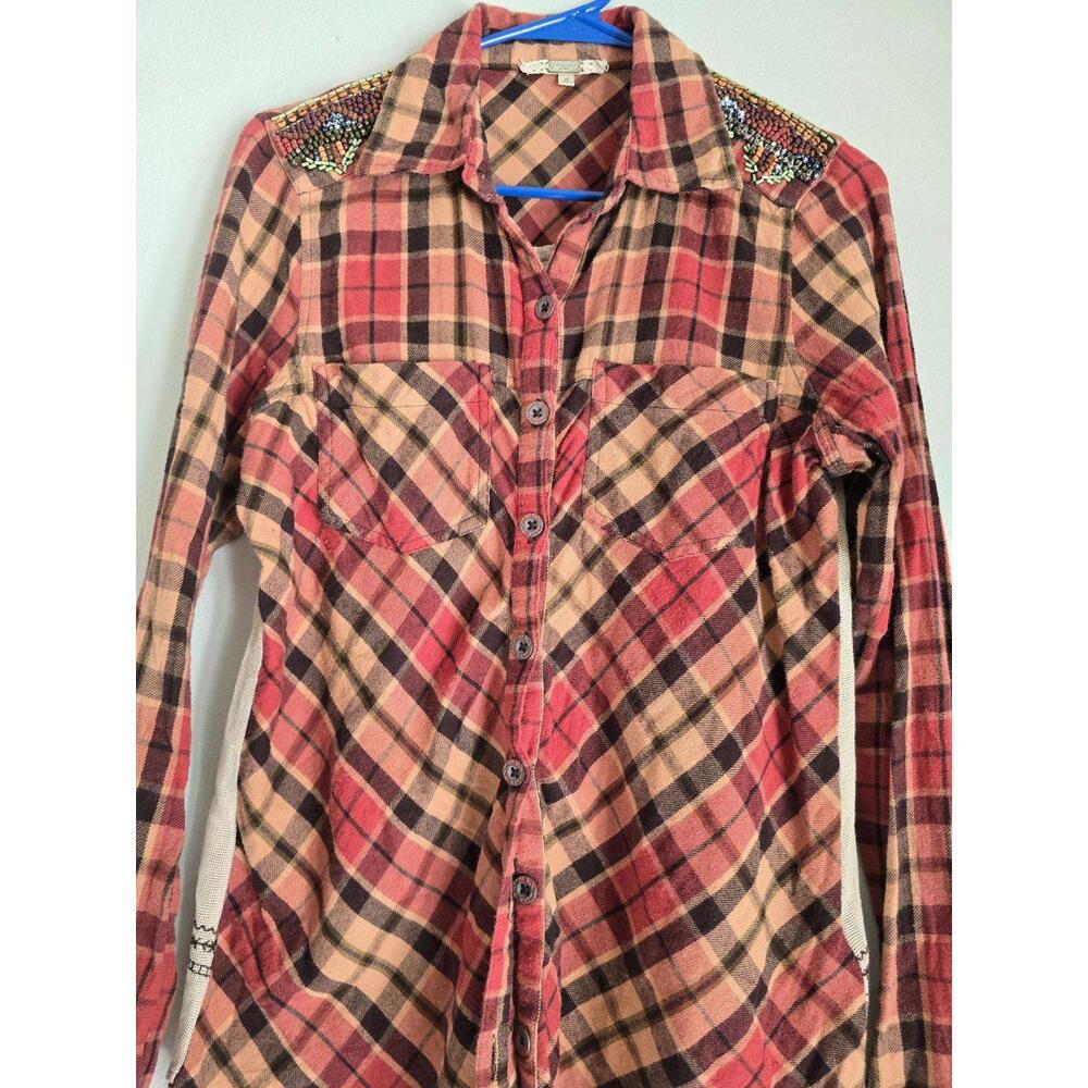 Gimmicks Women's Western Beaded Flannel (S)